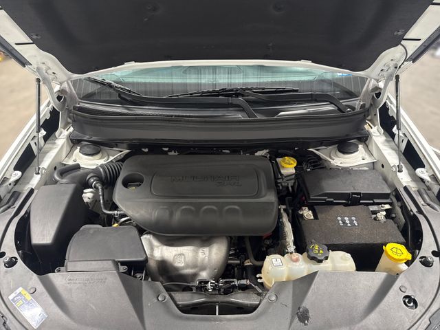 2020 Jeep CHEROKEE LATITUDE PLUS | Houston, TX | Texas Star Motors 2020 Jeep CHEROKEE LATITUDE PLUS | Houston, TX | Texas Star Motors