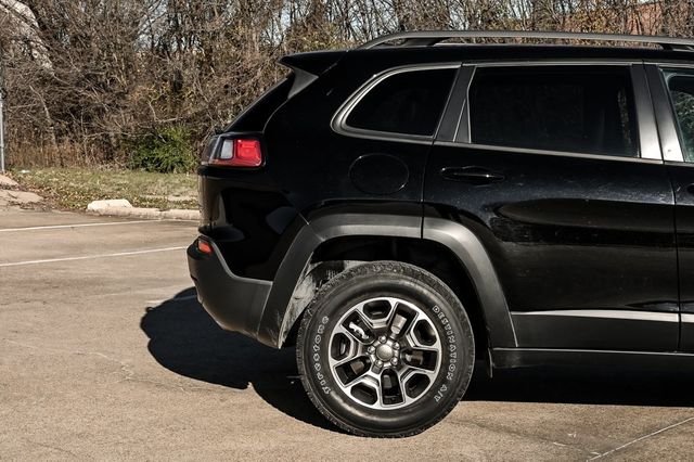 2020 Jeep Cherokee Trailhawk Preferred Equipment Group Push Start Nav 2020 Jeep Cherokee Trailhawk Preferred Equipment Group Push Start Nav