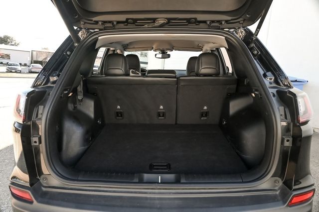 2020 Jeep Cherokee Trailhawk Preferred Equipment Group Push Start Nav