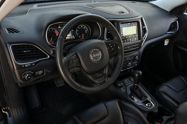 2020 Jeep Cherokee Trailhawk Preferred Equipment Group Push Start Nav 2020 Jeep Cherokee Trailhawk Preferred Equipment Group Push Start Nav