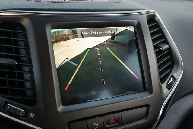 2020 Jeep Cherokee Trailhawk Preferred Equipment Group Push Start Nav 2020 Jeep Cherokee Trailhawk Preferred Equipment Group Push Start Nav