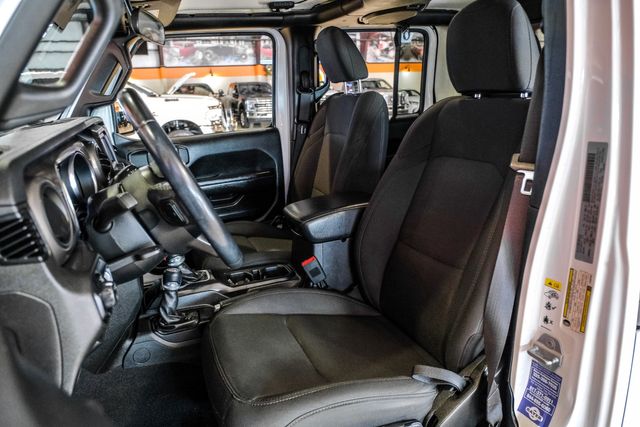 2020 Jeep Gladiator Sport S 2020 Jeep Gladiator Sport S