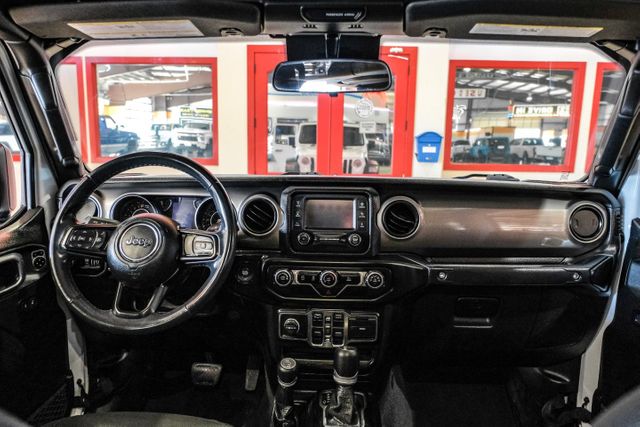 2020 Jeep Gladiator Sport S | Addison, TX | Mr Car Guys 2020 Jeep Gladiator Sport S | Addison, TX | Mr Car Guys