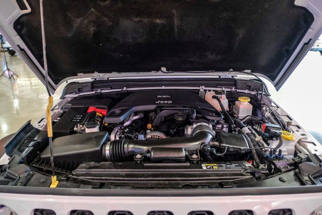 2020 Jeep Gladiator Sport S | Addison, TX | Mr Car Guys 2020 Jeep Gladiator Sport S | Addison, TX | Mr Car Guys