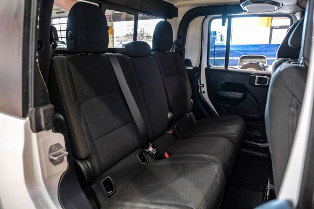 2020 Jeep Gladiator Sport S | Addison, TX | Mr Car Guys 2020 Jeep Gladiator Sport S | Addison, TX | Mr Car Guys