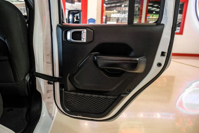 2020 Jeep Gladiator Sport S | Addison, TX | Mr Car Guys 2020 Jeep Gladiator Sport S | Addison, TX | Mr Car Guys