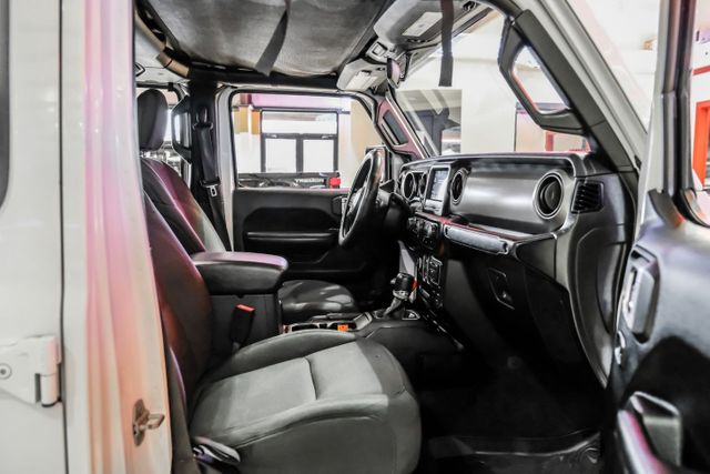 2020 Jeep Gladiator Sport | Addison, TX | Mr Car Guys