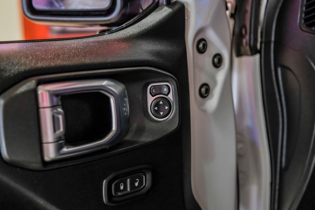 2020 Jeep Gladiator Sport | Addison, TX | Mr Car Guys