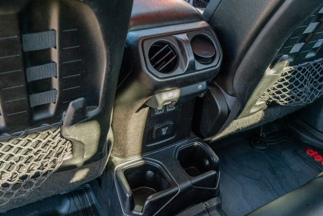 2020 Jeep Gladiator Rubicon 4X4 / LOADED W/ UPGRADES / CLEAN CARFAX | Austin, TX | Rocky Mountain Truck Stop Austin 2020 Jeep Gladiator Rubicon 4X4 / LOADED W/ UPGRADES / CLEAN CARFAX | Austin, TX | Rocky Mountain Truck Stop Austin