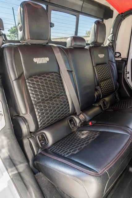 2020 Jeep Gladiator Rubicon 4X4 / LOADED W/ UPGRADES / CLEAN CARFAX | Austin, TX | Rocky Mountain Truck Stop Austin 2020 Jeep Gladiator Rubicon 4X4 / LOADED W/ UPGRADES / CLEAN CARFAX | Austin, TX | Rocky Mountain Truck Stop Austin