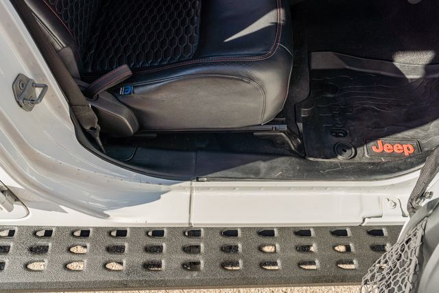 2020 Jeep Gladiator Rubicon 4X4 / LOADED W/ UPGRADES / CLEAN CARFAX | Austin, TX | Rocky Mountain Truck Stop Austin 2020 Jeep Gladiator Rubicon 4X4 / LOADED W/ UPGRADES / CLEAN CARFAX | Austin, TX | Rocky Mountain Truck Stop Austin