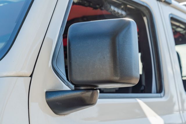 2020 Jeep Gladiator Rubicon 4X4 / LOADED W/ UPGRADES / CLEAN CARFAX | Austin, TX | Rocky Mountain Truck Stop Austin 2020 Jeep Gladiator Rubicon 4X4 / LOADED W/ UPGRADES / CLEAN CARFAX | Austin, TX | Rocky Mountain Truck Stop Austin