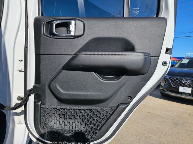 2020 Jeep Gladiator Overland | Brownsville TX | English Motors 2020 Jeep Gladiator Overland | Brownsville TX | English Motors