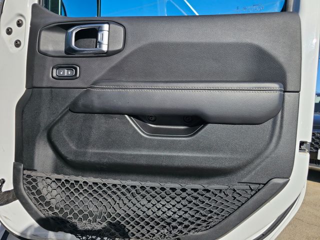 2020 Jeep Gladiator Overland | Brownsville TX | English Motors 2020 Jeep Gladiator Overland | Brownsville TX | English Motors