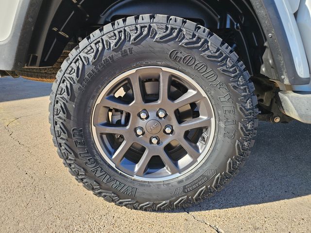 2020 Jeep Gladiator Overland | Brownsville TX | English Motors 2020 Jeep Gladiator Overland | Brownsville TX | English Motors