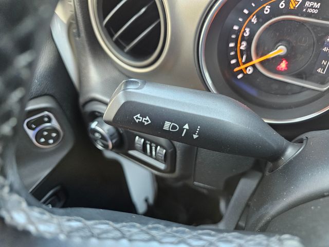 2020 Jeep Gladiator Sport S | Brownsville TX | English Motors 2020 Jeep Gladiator Sport S | Brownsville TX | English Motors