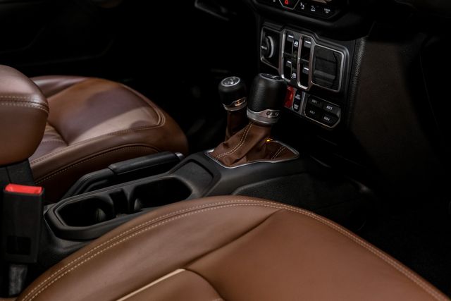 2020 Jeep Gladiator Rubicon 4X4 FAB FOURS,DUPONT KEVLAR,LIFTED, 51K | Carrollton, TX | Texas Vehicle Exchange 2020 Jeep Gladiator Rubicon 4X4 FAB FOURS,DUPONT KEVLAR,LIFTED, 51K | Carrollton, TX | Texas Vehicle Exchange