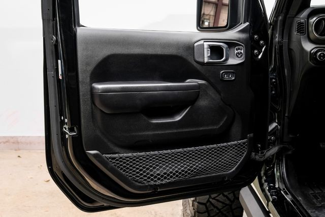 2020 Jeep Gladiator Rubicon 4X4 FAB FOURS,DUPONT KEVLAR,LIFTED, 51K | Carrollton, TX | Texas Vehicle Exchange 2020 Jeep Gladiator Rubicon 4X4 FAB FOURS,DUPONT KEVLAR,LIFTED, 51K | Carrollton, TX | Texas Vehicle Exchange