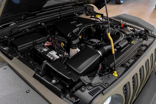 2020 Jeep Gladiator Rubicon 4X4 FAB FOURS,DUPONT KEVLAR,LIFTED, 51K | Carrollton, TX | Texas Vehicle Exchange