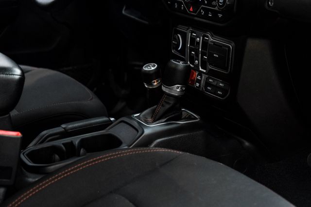 2020 Jeep Gladiator Rubicon 4X4 LIFTED,LED'S, DUPONT KEVLAR, FUEL, 62K | Carrollton, TX | Texas Vehicle Exchange 2020 Jeep Gladiator Rubicon 4X4 LIFTED,LED'S, DUPONT KEVLAR, FUEL, 62K | Carrollton, TX | Texas Vehicle Exchange