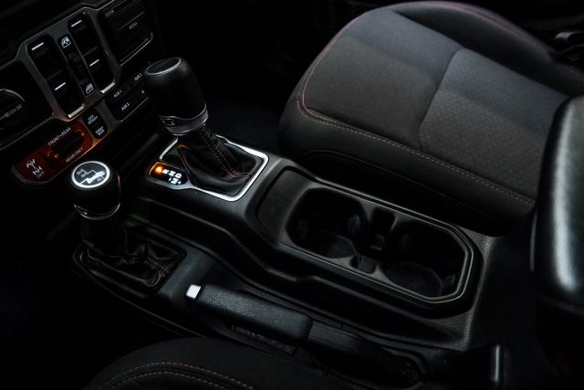 2020 Jeep Gladiator Rubicon 4X4 LIFTED,LED'S, DUPONT KEVLAR, FUEL, 62K | Carrollton, TX | Texas Vehicle Exchange 2020 Jeep Gladiator Rubicon 4X4 LIFTED,LED'S, DUPONT KEVLAR, FUEL, 62K | Carrollton, TX | Texas Vehicle Exchange