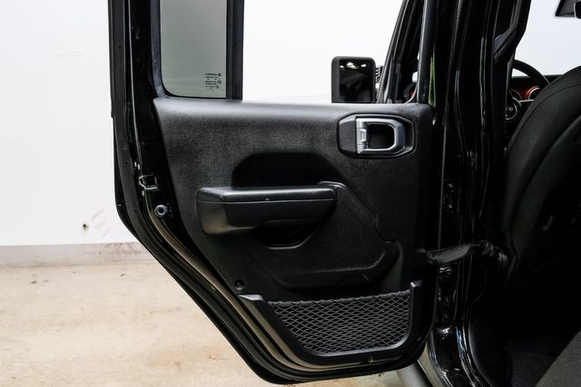 2020 Jeep Gladiator Rubicon 4X4 LIFTED,LED'S, DUPONT KEVLAR, FUEL, 62K | Carrollton, TX | Texas Vehicle Exchange 2020 Jeep Gladiator Rubicon 4X4 LIFTED,LED'S, DUPONT KEVLAR, FUEL, 62K | Carrollton, TX | Texas Vehicle Exchange