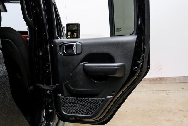 2020 Jeep Gladiator Rubicon 4X4 LIFTED,LED'S, DUPONT KEVLAR, FUEL, 62K | Carrollton, TX | Texas Vehicle Exchange 2020 Jeep Gladiator Rubicon 4X4 LIFTED,LED'S, DUPONT KEVLAR, FUEL, 62K | Carrollton, TX | Texas Vehicle Exchange