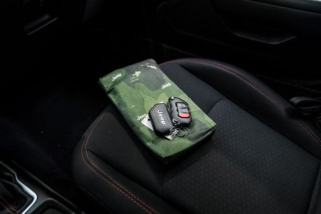 2020 Jeep Gladiator Rubicon 4X4 LIFTED,LED'S, DUPONT KEVLAR, FUEL, 62K | Carrollton, TX | Texas Vehicle Exchange 2020 Jeep Gladiator Rubicon 4X4 LIFTED,LED'S, DUPONT KEVLAR, FUEL, 62K | Carrollton, TX | Texas Vehicle Exchange