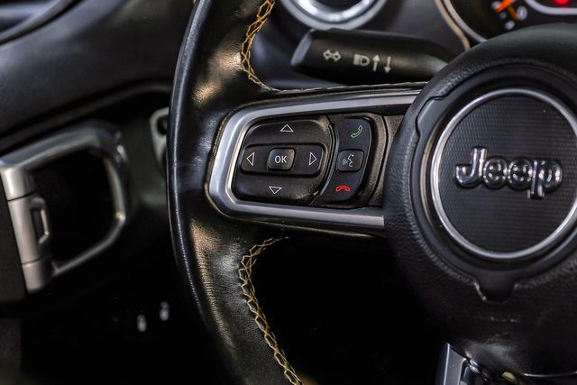 2020 Jeep Gladiator Overland GOBI EXTERIOR 3.6L V6 6-Speed 4WD | Dallas, TX | East Dallas Diesel 2020 Jeep Gladiator Overland GOBI EXTERIOR 3.6L V6 6-Speed 4WD | Dallas, TX | East Dallas Diesel