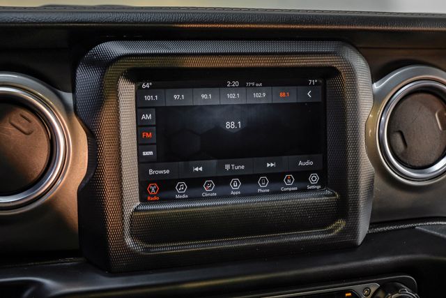 2020 Jeep Gladiator Overland GOBI EXTERIOR 3.6L V6 6-Speed 4WD | Dallas, TX | East Dallas Diesel 2020 Jeep Gladiator Overland GOBI EXTERIOR 3.6L V6 6-Speed 4WD | Dallas, TX | East Dallas Diesel