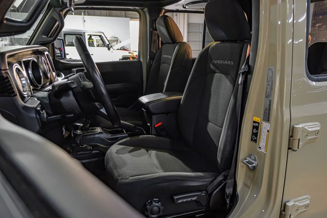 2020 Jeep Gladiator Overland GOBI EXTERIOR 3.6L V6 6-Speed 4WD | Dallas, TX | East Dallas Diesel 2020 Jeep Gladiator Overland GOBI EXTERIOR 3.6L V6 6-Speed 4WD | Dallas, TX | East Dallas Diesel