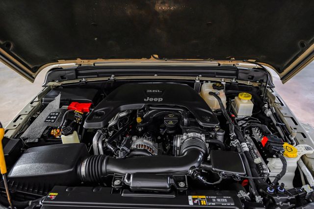 2020 Jeep Gladiator Overland | Dallas, TX | East Dallas Diesel 2020 Jeep Gladiator Overland | Dallas, TX | East Dallas Diesel