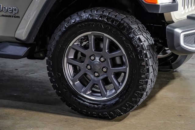 2020 Jeep Gladiator Overland GOBI EXTERIOR 3.6L V6 6-Speed 4WD | Dallas, TX | East Dallas Diesel 2020 Jeep Gladiator Overland GOBI EXTERIOR 3.6L V6 6-Speed 4WD | Dallas, TX | East Dallas Diesel