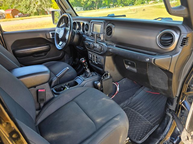 2020 Jeep Gladiator Sport 2020 Jeep Gladiator Sport