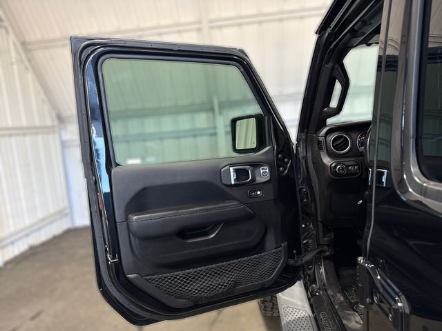 2020 Jeep Gladiator Overland | Houston, TX | Texas Star Motors 2020 Jeep Gladiator Overland | Houston, TX | Texas Star Motors