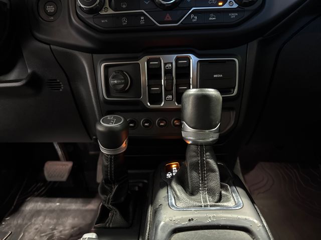 2020 Jeep Gladiator Overland | Houston, TX | Texas Star Motors 2020 Jeep Gladiator Overland | Houston, TX | Texas Star Motors