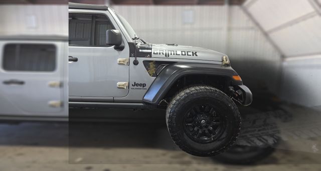 2020 Jeep Gladiator Sport S 2020 Jeep Gladiator Sport S