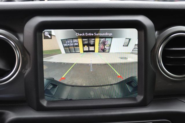 2020 Jeep Gladiator Overland Pickup 4D 5 ft | Louisville, MS | CARite Louisville MS 2020 Jeep Gladiator Overland Pickup 4D 5 ft | Louisville, MS | CARite Louisville MS