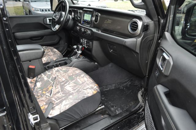 2020 Jeep Gladiator Overland Pickup 4D 5 ft | Louisville, MS | CARite Louisville MS 2020 Jeep Gladiator Overland Pickup 4D 5 ft | Louisville, MS | CARite Louisville MS