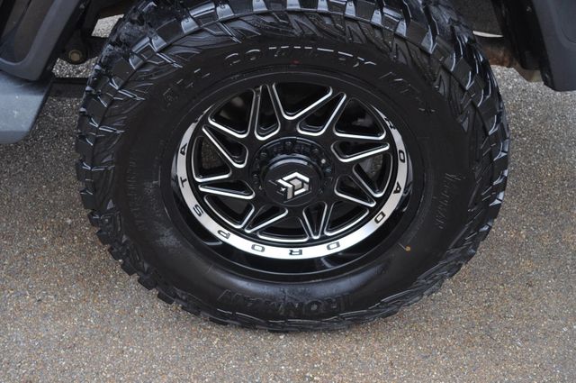 2020 Jeep Gladiator Overland Pickup 4D 5 ft | Louisville, MS | CARite Louisville MS 2020 Jeep Gladiator Overland Pickup 4D 5 ft | Louisville, MS | CARite Louisville MS