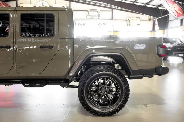 2020 Jeep Gladiator Overland | New York, NY | Spincar Demo Account 2020 Jeep Gladiator Overland | New York, NY | Spincar Demo Account