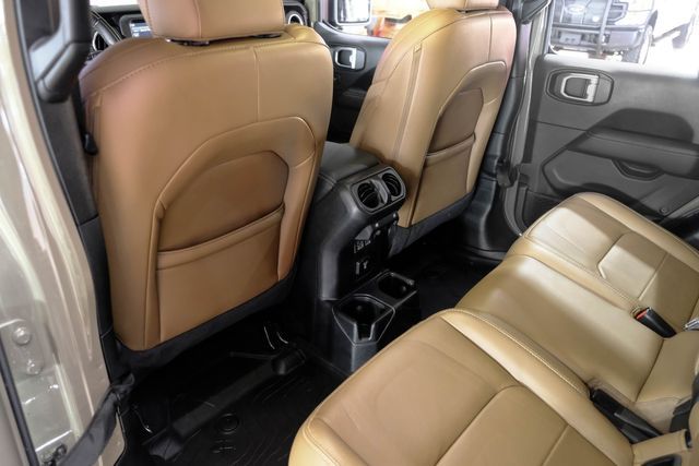 2020 Jeep Gladiator Overland | New York, NY | Spincar Demo Account