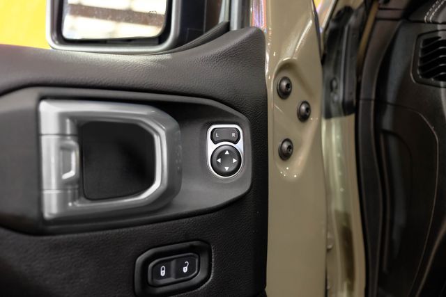 2020 Jeep Gladiator Overland | New York, NY | Spincar Demo Account 2020 Jeep Gladiator Overland | New York, NY | Spincar Demo Account