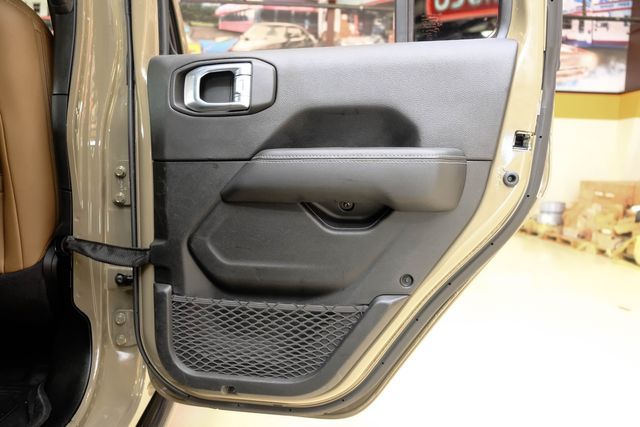 2020 Jeep Gladiator Overland | New York, NY | Spincar Demo Account 2020 Jeep Gladiator Overland | New York, NY | Spincar Demo Account