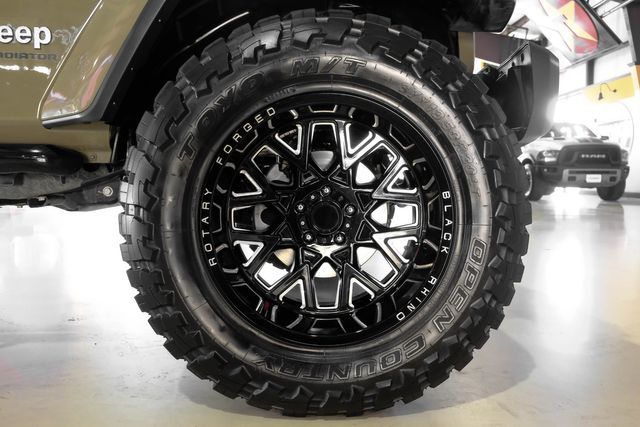 2020 Jeep Gladiator Overland | New York, NY | Spincar Demo Account 2020 Jeep Gladiator Overland | New York, NY | Spincar Demo Account