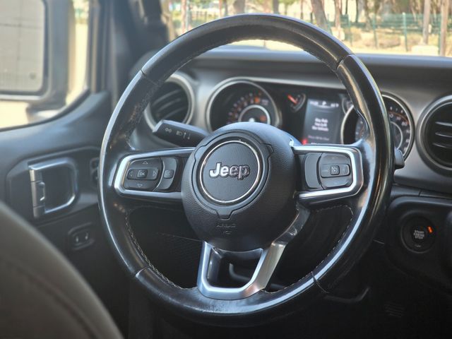 2020 Jeep Gladiator Sport | Reseda, CA | Angeles Auto Alliance