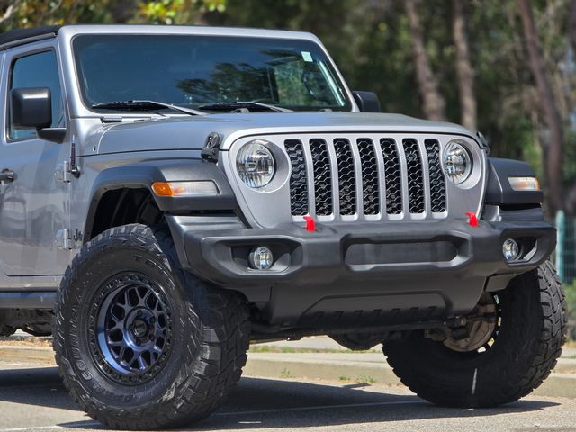 2020 Jeep Gladiator Sport | Reseda, CA | Angeles Auto Alliance 2020 Jeep Gladiator Sport | Reseda, CA | Angeles Auto Alliance