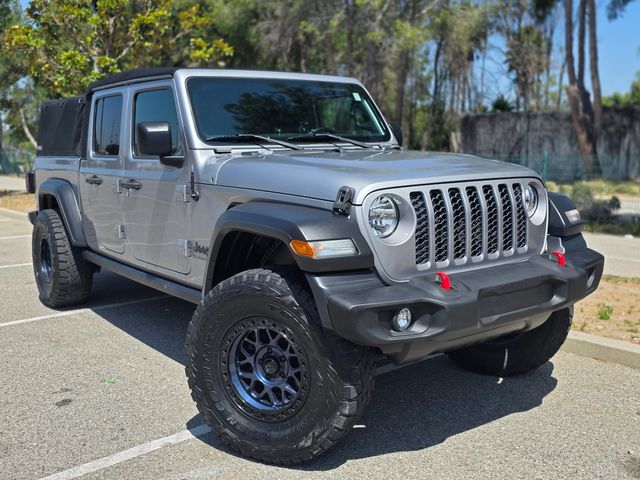 2020 Jeep Gladiator Sport | Reseda, CA | Angeles Auto Alliance