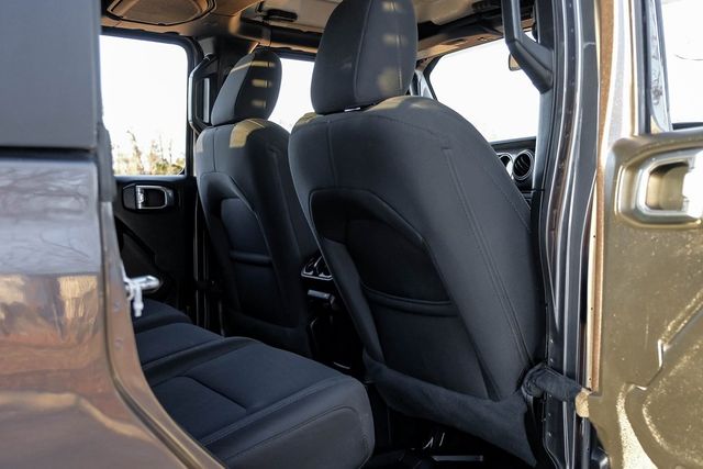 2020 Jeep Gladiator Sport 2020 Jeep Gladiator Sport