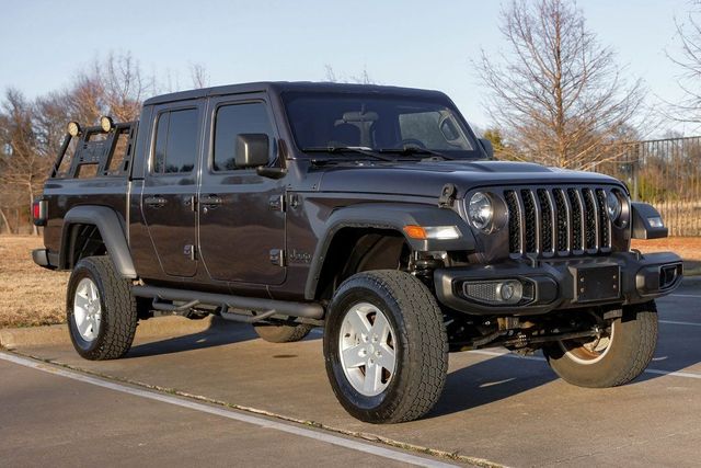 2020 Jeep Gladiator Sport 2020 Jeep Gladiator Sport
